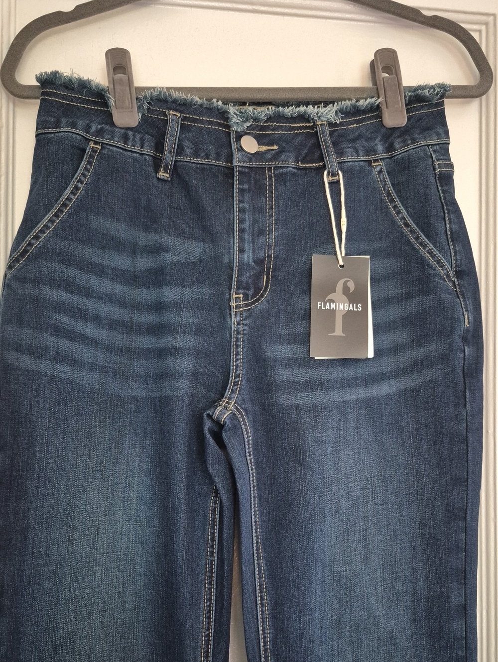 Flamingals Jeans Size M - Picture 2 of 10